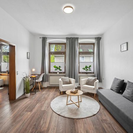 Wupper Home Ii, Top Lage Ideal Fuer Geschaeftsleute, Monteure, Familien, 3 Zimmer, Flachbild-Tv Wuppertal Dış mekan fotoğraf