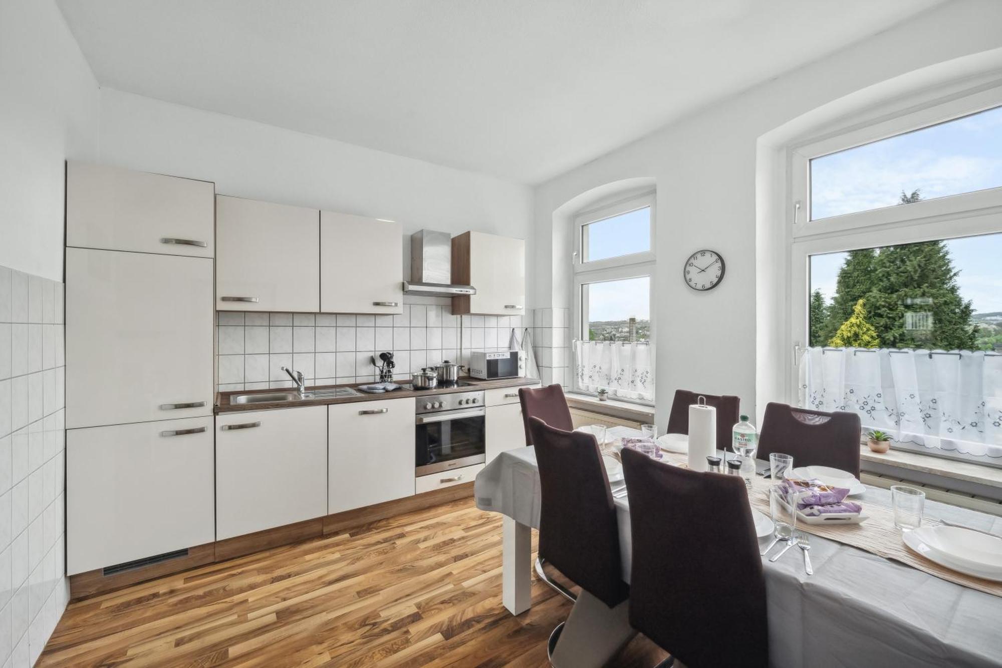 Wupper Home Ii, Top Lage Ideal Fuer Geschaeftsleute, Monteure, Familien, 3 Zimmer, Flachbild-Tv Wuppertal Dış mekan fotoğraf